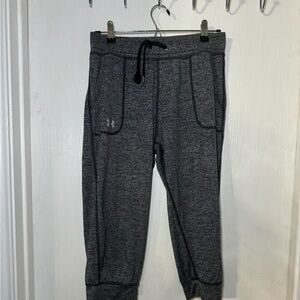 Under Armor Cropped Leggings Heat Gear
